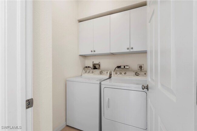 Building Photo - 3570 Haldeman Creek Dr