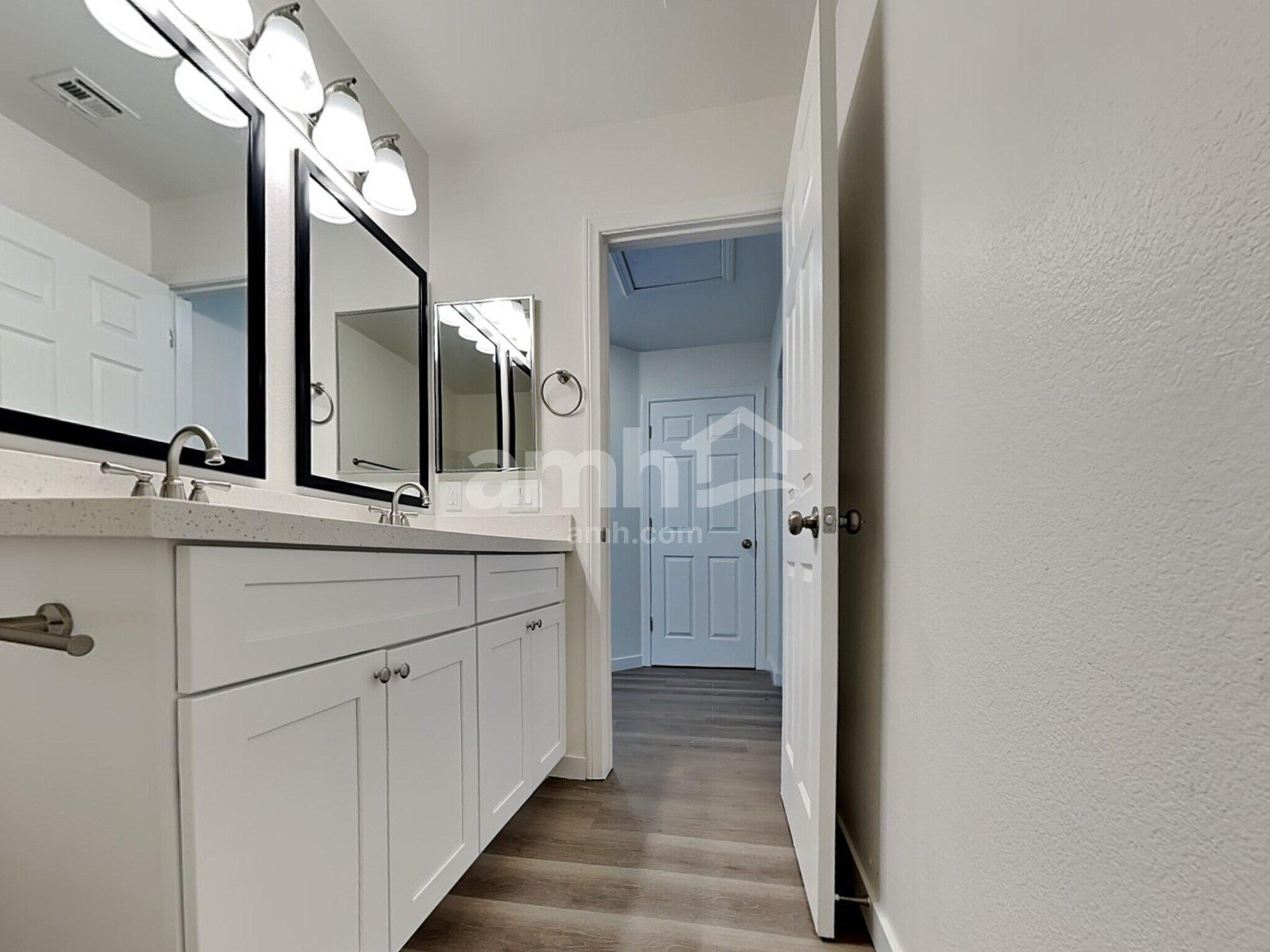 Building Photo - 9144 Rich Tapestry Ct