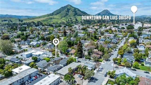 Building Photo - 871 Islay St