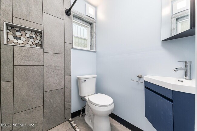 Building Photo - 4078 Spring Park Cir