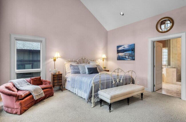 Building Photo - Gorgeous Single Level Luxury Home at Widgi...