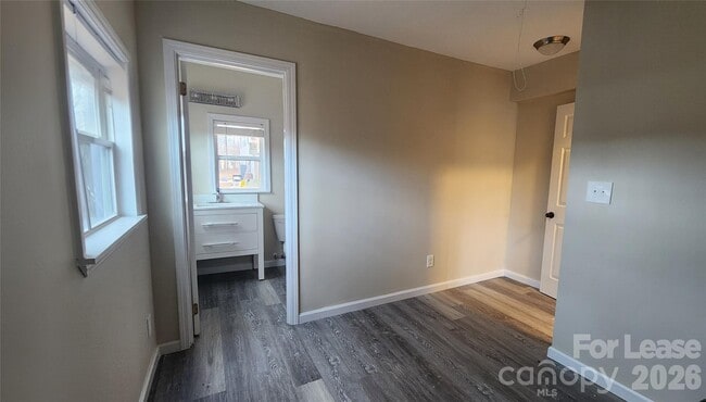 Building Photo - 118 Fisherman Cove Rd