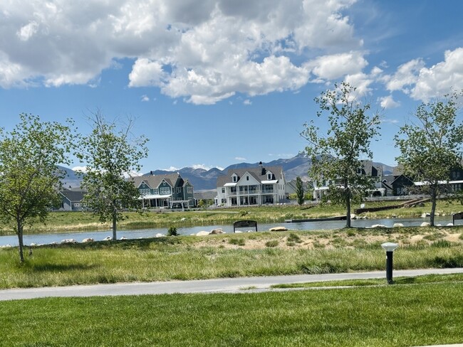 Building Photo - 4518 Cave Run Ln