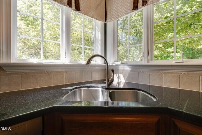 Building Photo - 117 Buckhurst Dr