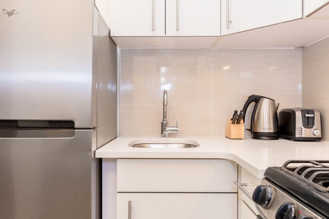 Floorplan - 138 E 37th St