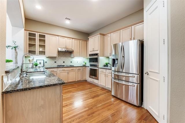 Building Photo - 2205 Canton St