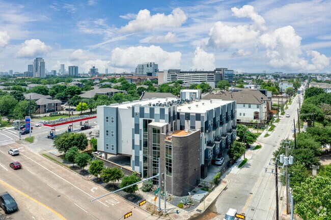 1011 Studemont St - Context - 1011 Studemont St