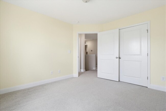 Building Photo - 1717 Stackhouse Dr