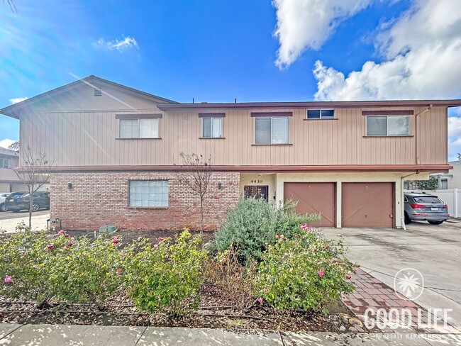 Building Photo - Charming 1 Bed / 1 Bath Condo in the Heart of University Heights