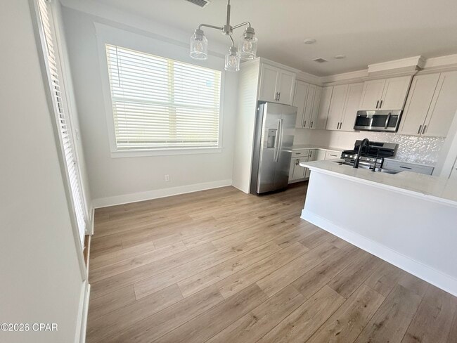 Building Photo - 841 Breakfast Point Blvd