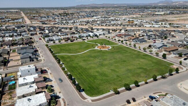 Building Photo - 3380 David Palacio Dr