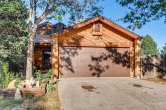 Building Photo - 5 bedroom Home in Cherry Creek School District! Great location- low maintenance yard! $500 off 1s...