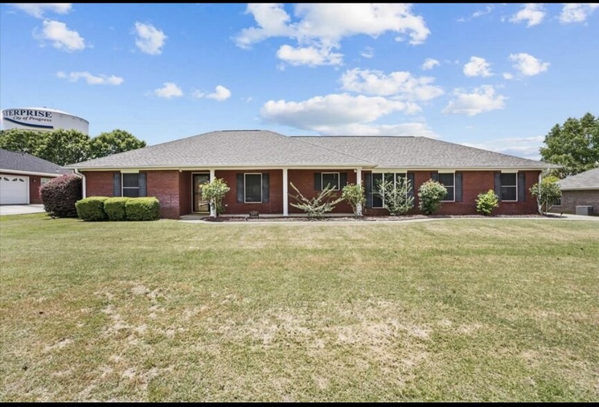 Building Photo - 107 Britt Dr
