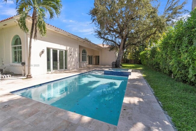 Building Photo - 17910 SW 80th Ave