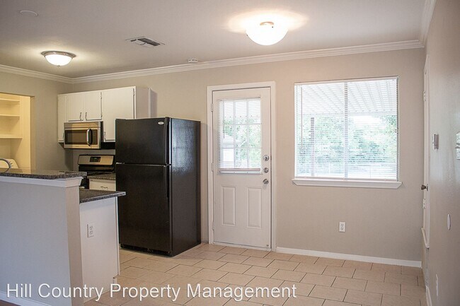 Building Photo - 3 br, 2 bath House - 612 Great Britain Blvd.