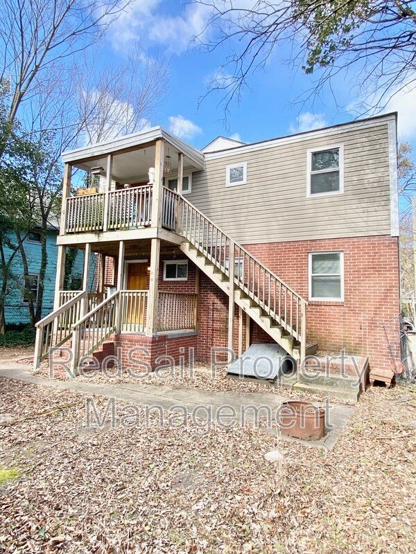 Building Photo - 409 W 38th St