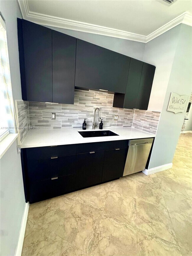 Building Photo - 7870 W 29th Way