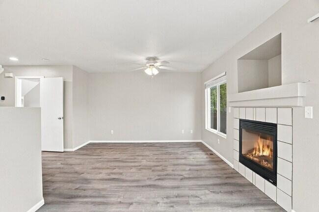 Building Photo - $2,045.95 - 3-Bed, 3-Bath Townhome with Modern Upgrades and Private Yard!