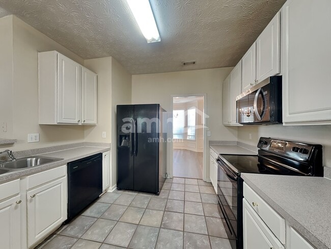 Building Photo - 5390 Spotted Fawn Ct