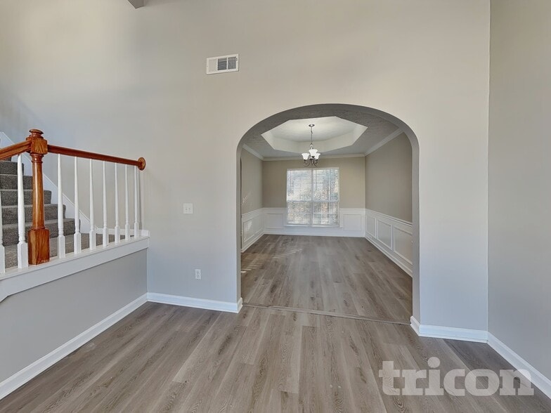 Building Photo - 11906 Fairway Overlook