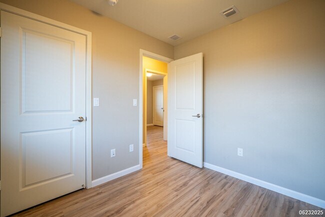 Building Photo - Available now!  Updated 4-bedroom, 2.5-bat...