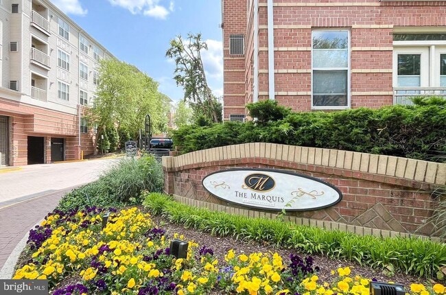 Building Photo - 2791 Centerboro Dr