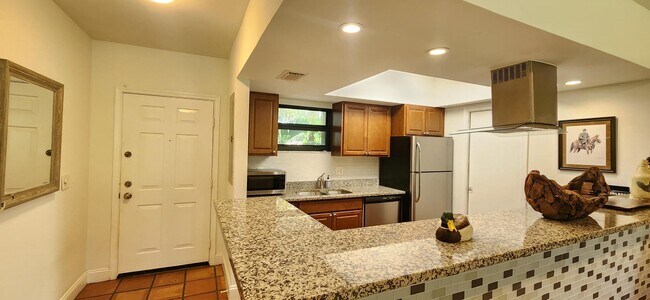 Primary Photo - 13334 Polo Club Rd