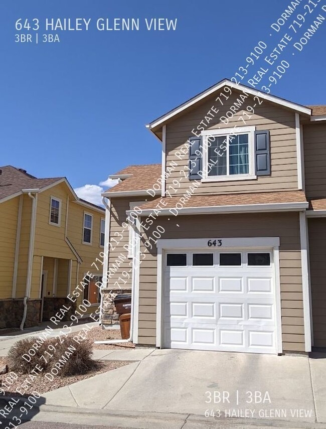 Building Photo - 643 Hailey Glenn View
