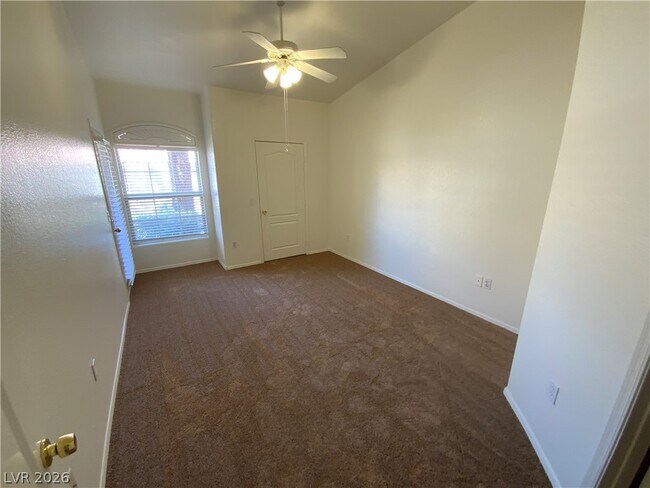 Building Photo - 7400 W Flamingo Rd