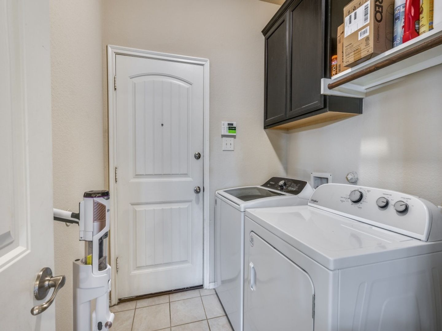 Building Photo - 8920 Deadwood Ln