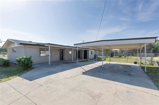 Building Photo - 22 N 8th St