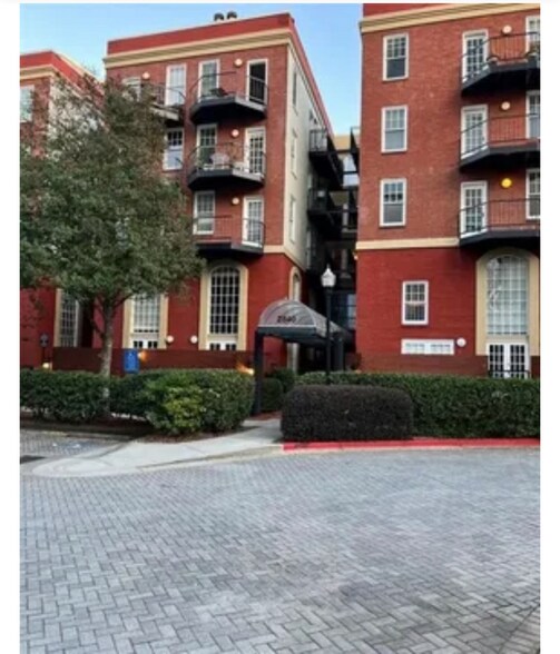 Primary Photo - 2840 Peachtree Rd