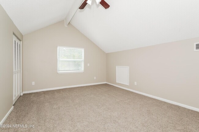 Building Photo - 3938 Pine Breeze Rd S