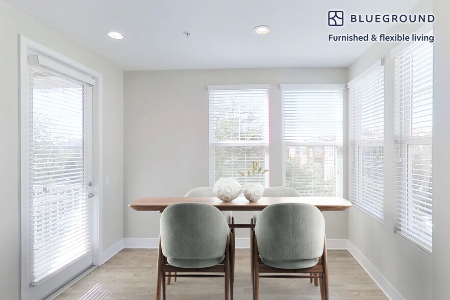Building Photo - 1000 Lupine-SI FL2-ID12631A