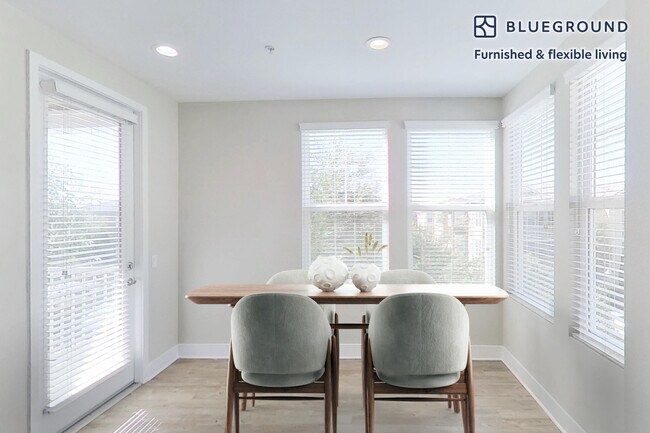 Building Photo - 1000 Lupine-SI FL2-ID12631A