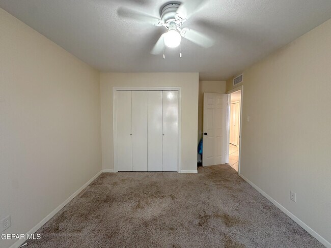 Building Photo - 6916 Polvadera Dr