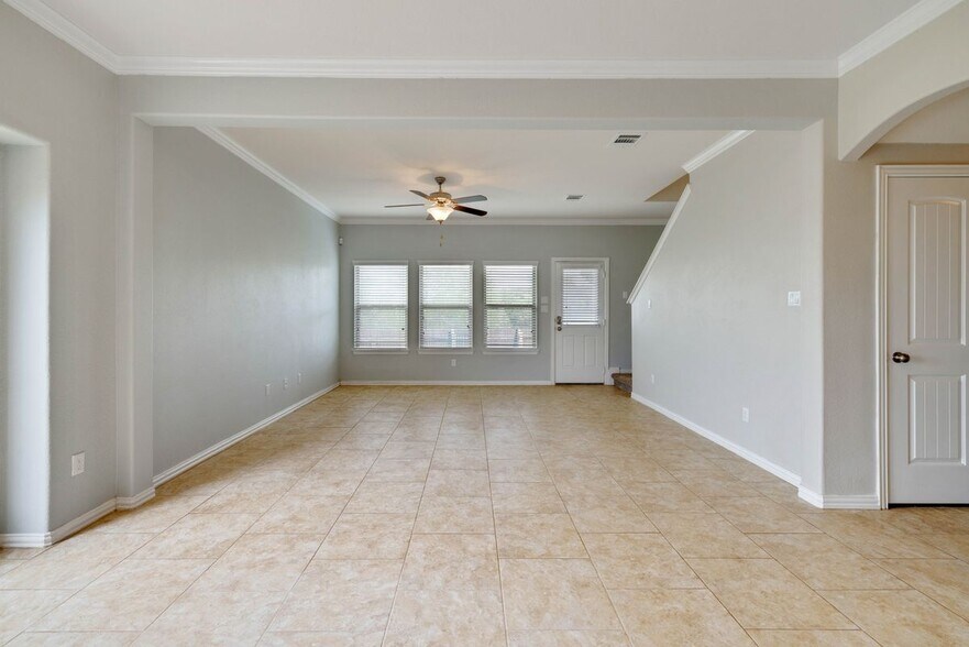 Building Photo - 1300 Camino Ct
