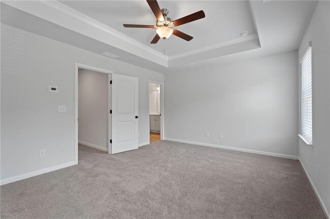 Building Photo - 156 Flier Dr