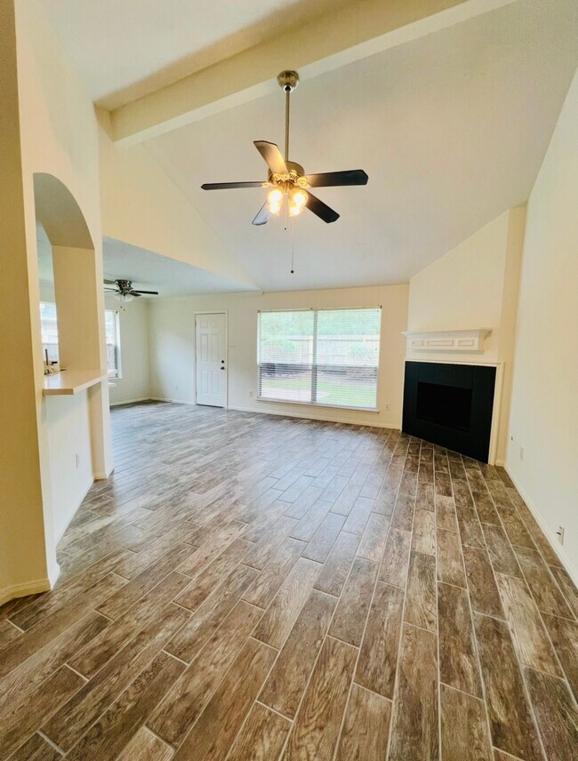 Building Photo - 6010 Forest Plaza Ct