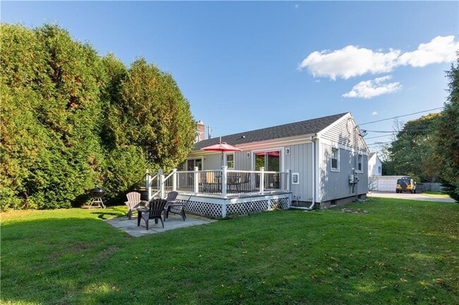 Building Photo - 4 James St