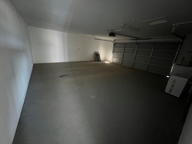 Building Photo - Updated 2 Bedroom Home with Finished 2-Car Garage – Easy Highway Access | 29 Palms (Wonder Valley)