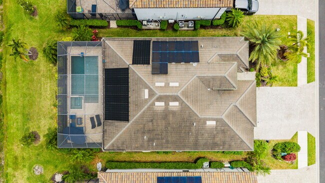 Building Photo - 17850 Polo Trl