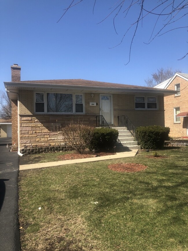 Primary Photo - 1514 Morris Ave