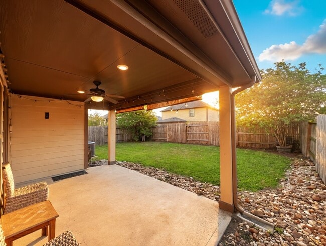 Building Photo - 6718 Madison Heights Ct