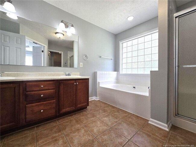 Building Photo - 4158 Redspire Ln