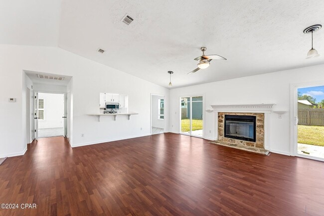 Building Photo - 6824 Forsythe Dr