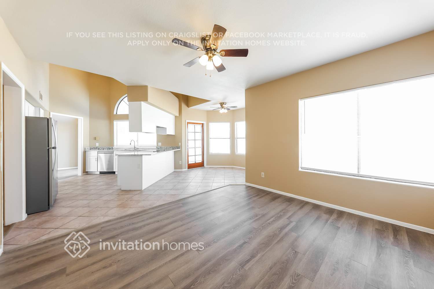 Building Photo - 938 E Rockwell Dr