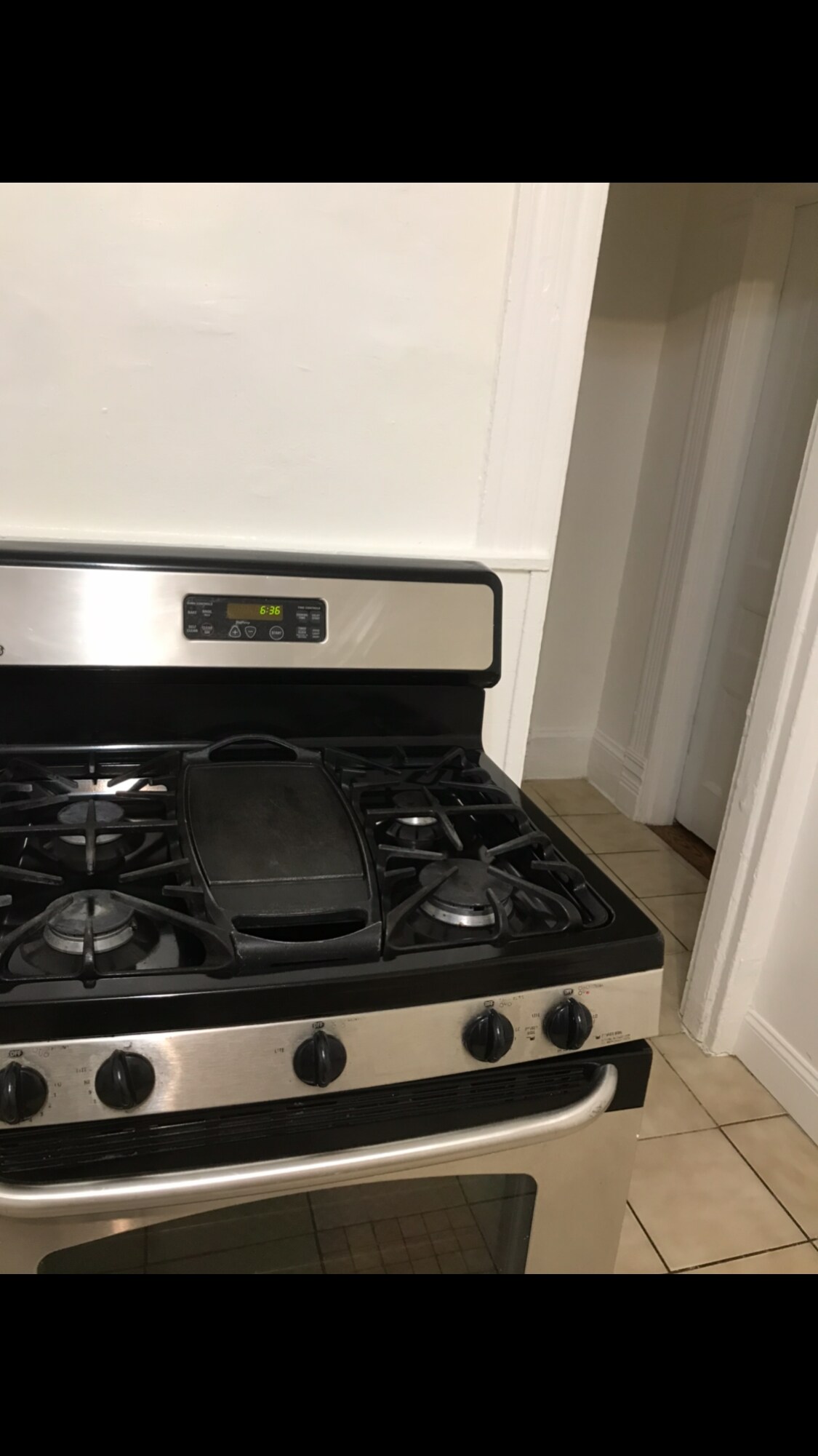 Building Photo - 69 Waterville St