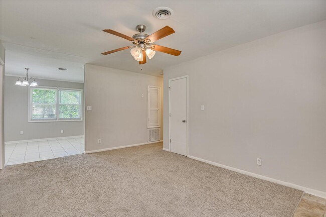 Building Photo - 3608 Alene Cir