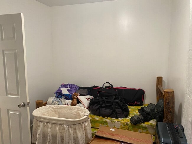 Building Photo - 3 Bedroom, 2 Bath Home in Manheim - Fenced...
